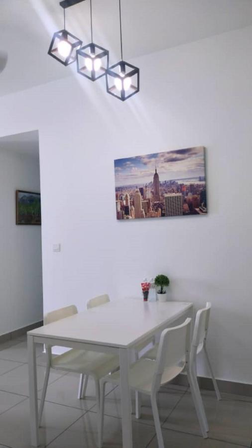 Bangi Almyra Suite Exteriér fotografie